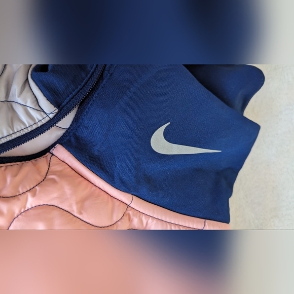 Women’s Nike Aerolayer  Running Vest Void/Atmosphere Grey Size S - Picture 15 of 16